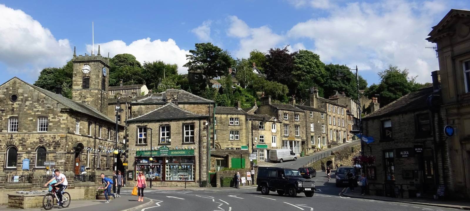 west yorkshire tourist information